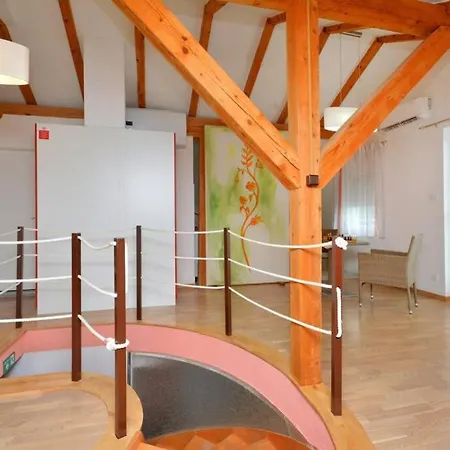 Holiday House House Nevenka * Kastela